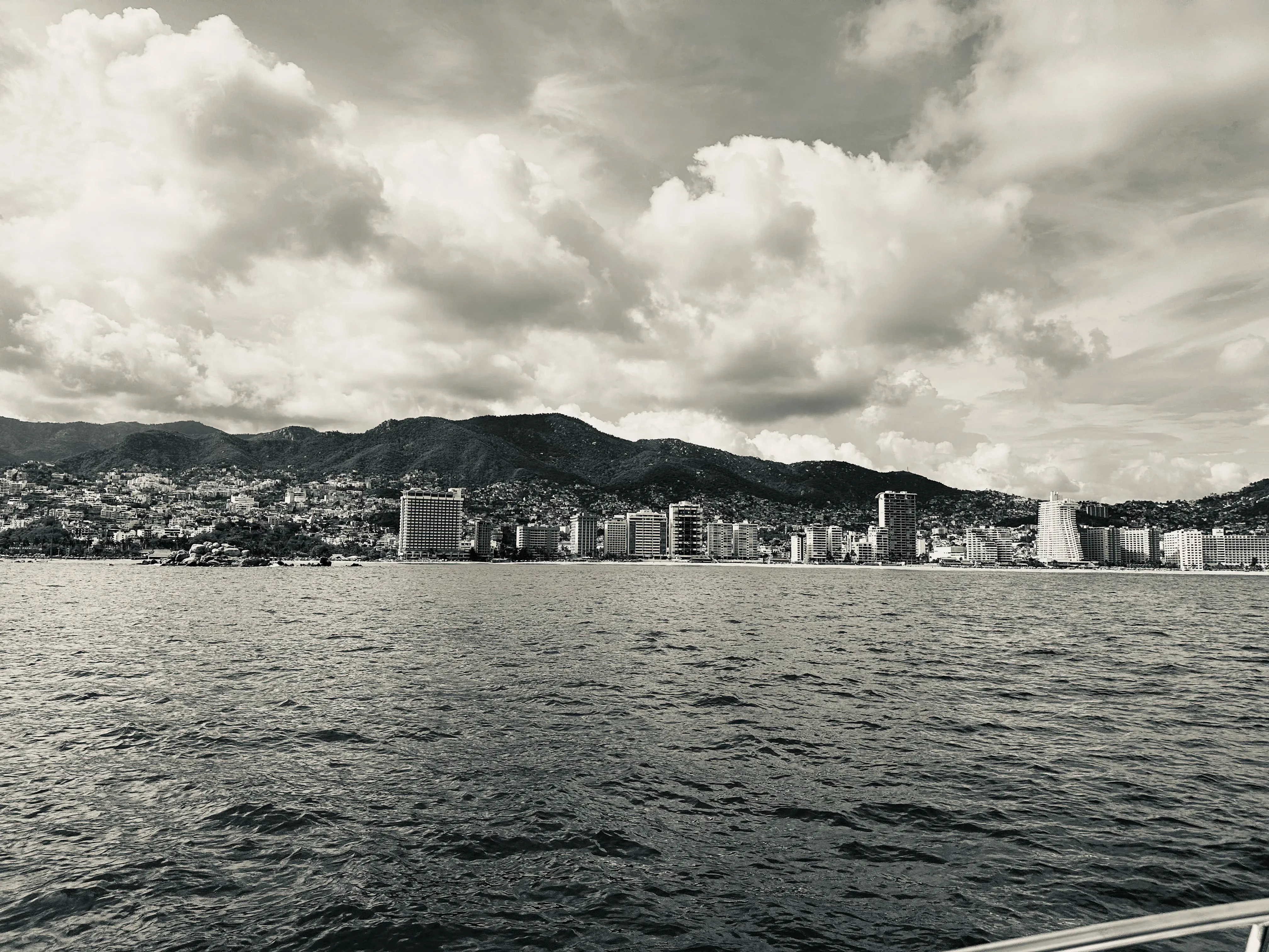 El mar y los mensajes
